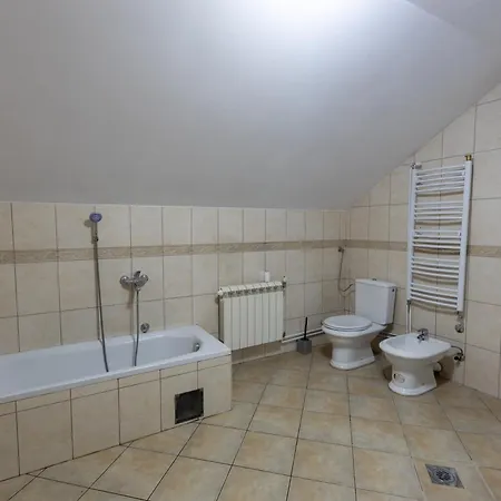 Apartment Bubamara House